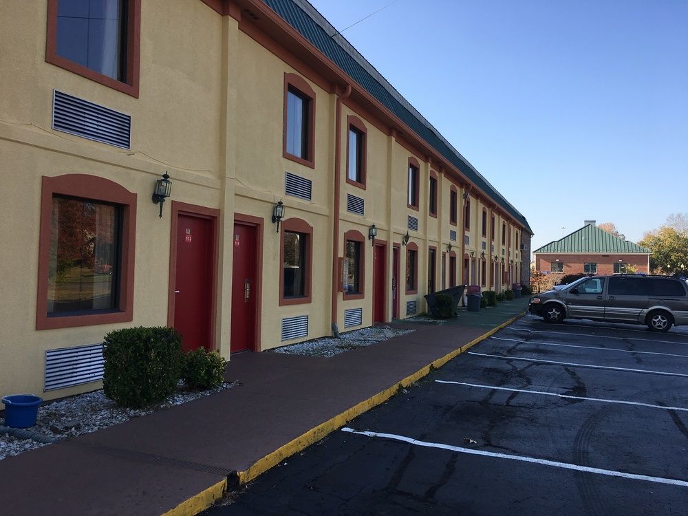 Quality Quarters By Oyo Ky I-75 Motel 2*