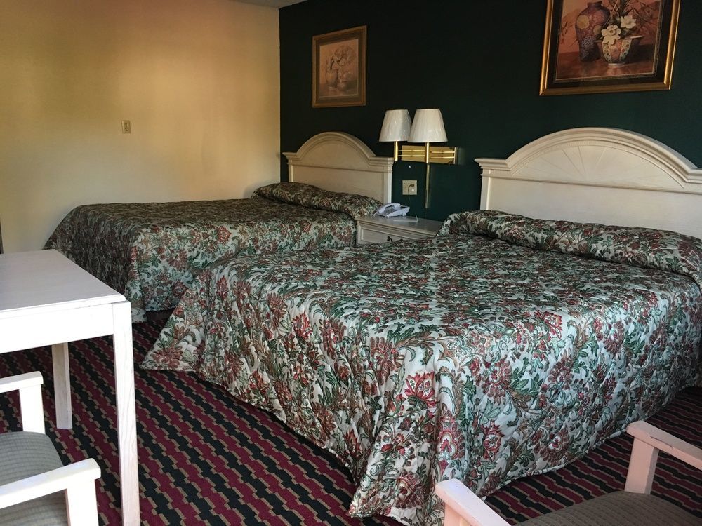 Quality Quarters By Oyo Ky I-75 Motel 2*